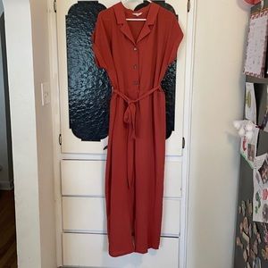 Rust colored elastic waist cap sleeve jumpsuit